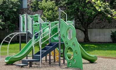 Playground, Willow Crossing Apartments, 2