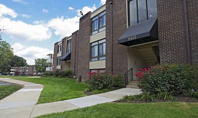 Building, SouthRidge Apartments & Townhomes, 0