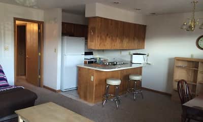 Chesterfield Apartments, 2
