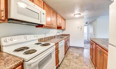 Kitchen, North Pointe Commons, 1