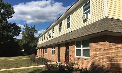Building, Chester Manor Apartments, 2