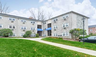 Building, Tanglewood Village Apartments, 0
