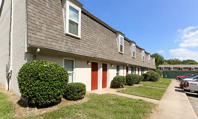 Building, Townhomes Of Ashbrook, 0