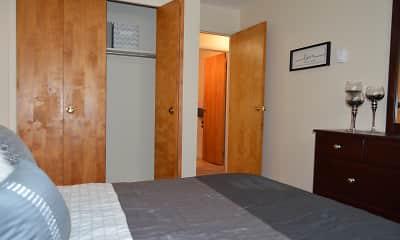 Bedroom, Crestview Apartments, 2