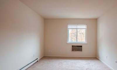 empty room with carpet, natural light, and baseboard radiator, Hyde Park Heights, 2