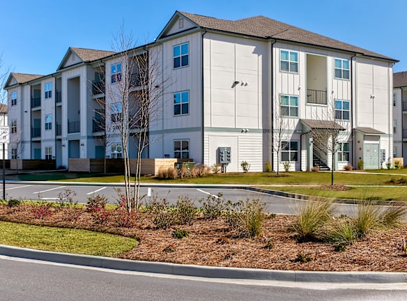  Apartments And Condos For Rent In Charleston Sc for Living room