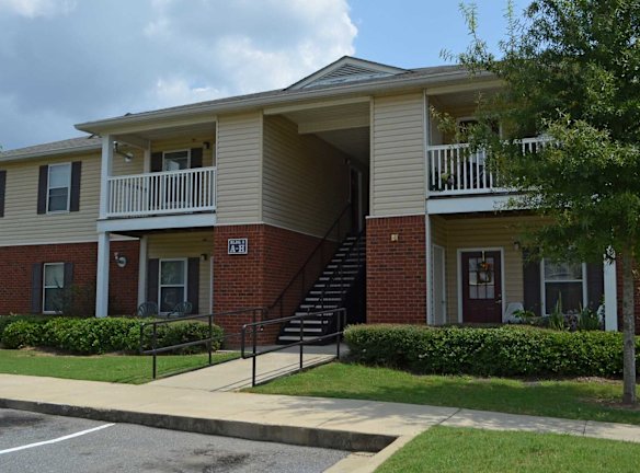 Emerald Pointe Apartments For Rent Dublin, GA