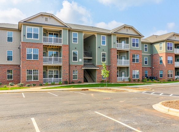 Modern Apartments In Kings Mtn Nc with Luxury Interior Design