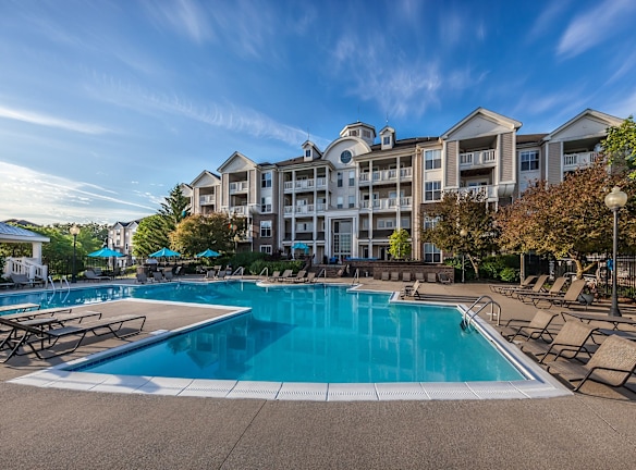 River Crossing At Keystone Apartments For Rent