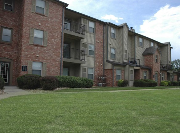 Wind River Lodge Apartments For Rent Lenexa Ks