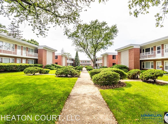 Wheaton Court Apartments Wheaton IL Apartments For Rent Rentals com