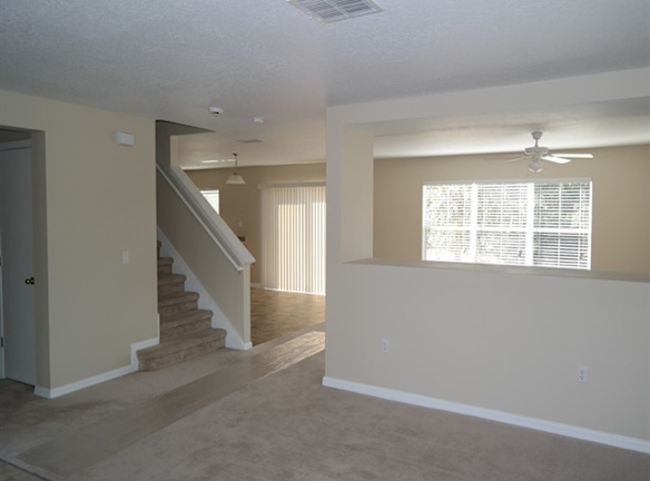1612 Redfin Drive Poinciana Fl 34759 Home For Rent