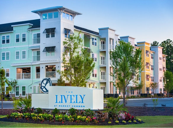 The Lively At Market Common Apartments For Rent Myrtle