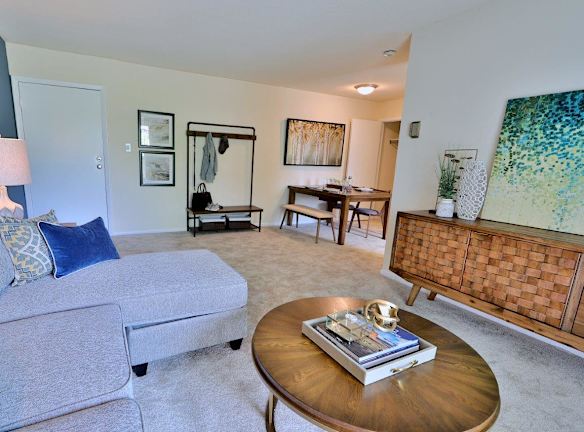 Villages At Montpelier Apartment Homes For Rent Laurel