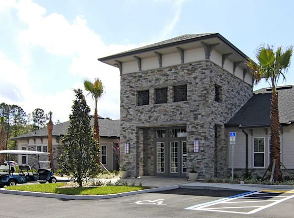 Gran Bay Apartment Homes At Flagler Center For Rent