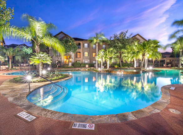 The Ranch At Shadow Lake Apartments For Rent Houston Tx