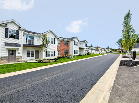 The Shire Of Brunswick Apartments For Rent - Brunswick, OH | Rentals.com