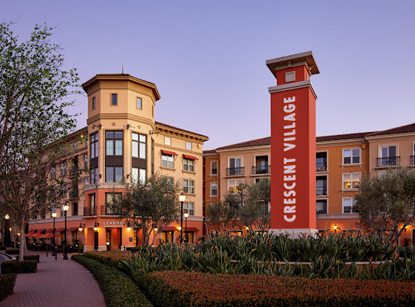Crescent Village Apartments For Rent San Jose, CA