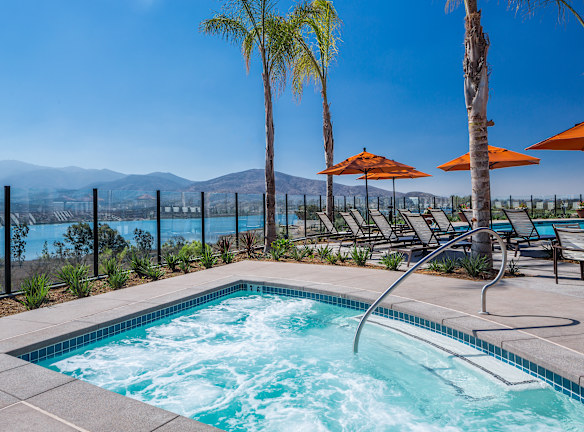 Casa Lago Eastlake