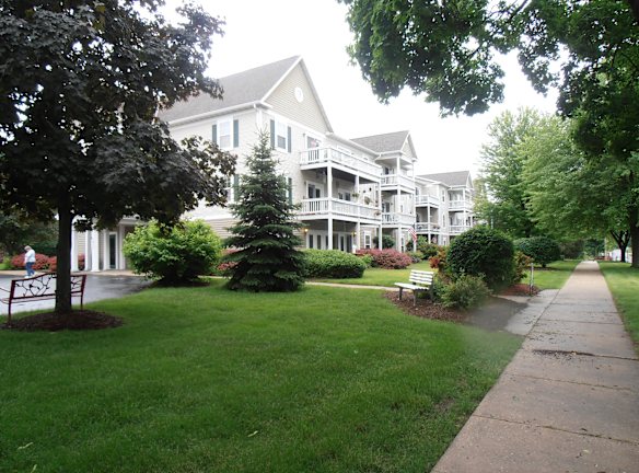 Parkside Village Senior Apartments For Rent Delavan Wi