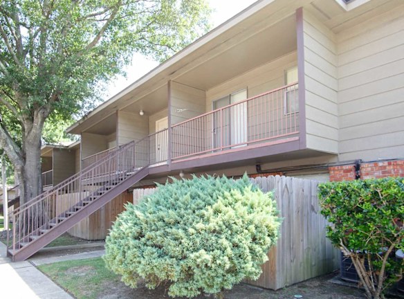 Carol Sue Apartments For Rent Gretna La Rentals Com