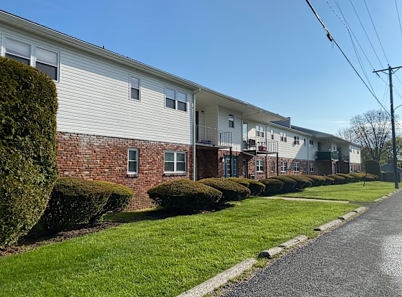 Topton Gardens Apartments For Rent Topton Pa Rentals Com