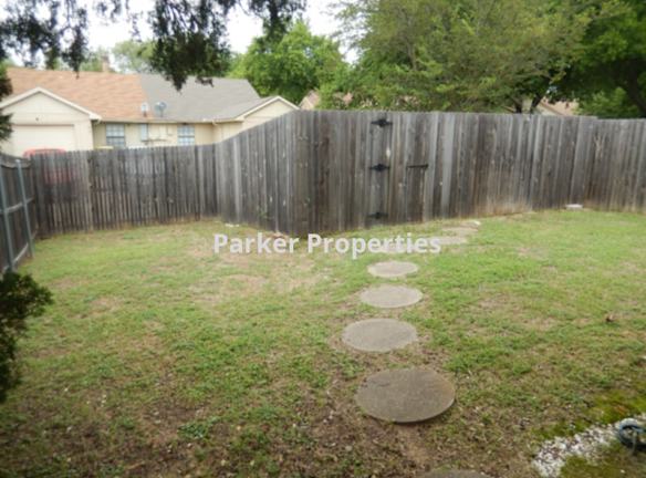 422 Pogue St Cedar Hill Tx 75104 Home For Rent