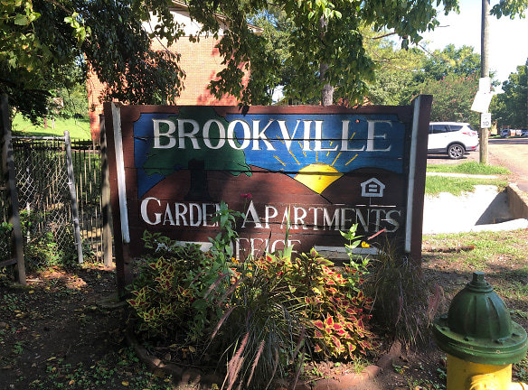 Brookville Garden Apartments Starkville, MS - Apartments ...