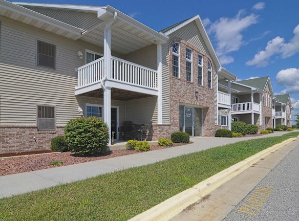 Waters Edge Apartments For Rent Whitewater Wi Rentals Com