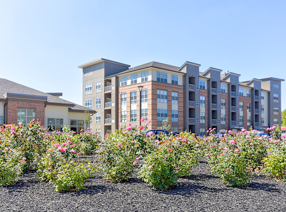 Simple Apartments Near Conestoga College with Simple Decor