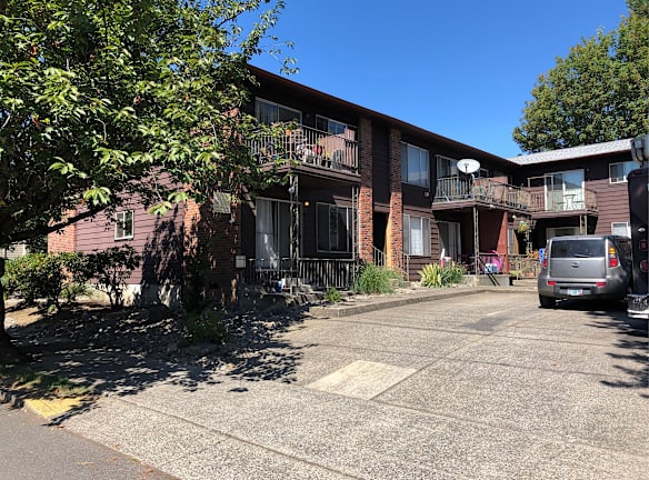 Lloyd Court Apartments Portland OR Apartments For Rent Rentals com