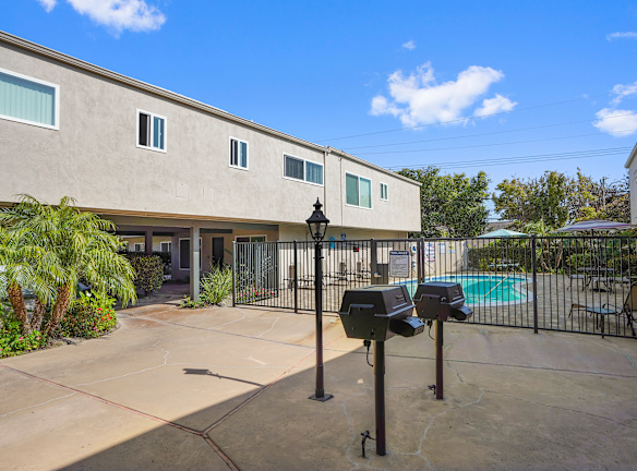 Lamplighter Apartments For Rent Huntington Beach Ca