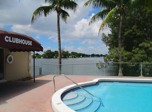 Lake Villa Apartments For Rent - Hallandale Beach, FL ...