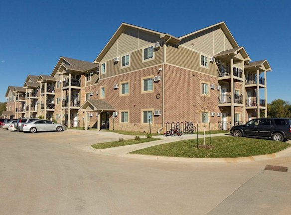 Hilltop Apartments For Rent Des Moines Ia Rentals Com