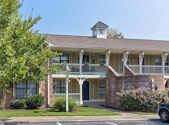 Minimalist Apartments On New Shackle Island Rd Hendersonville Tn with Simple Decor