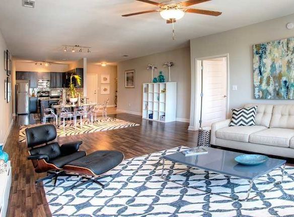 The Terraces At Perkins Rowe Apartments For Rent Baton