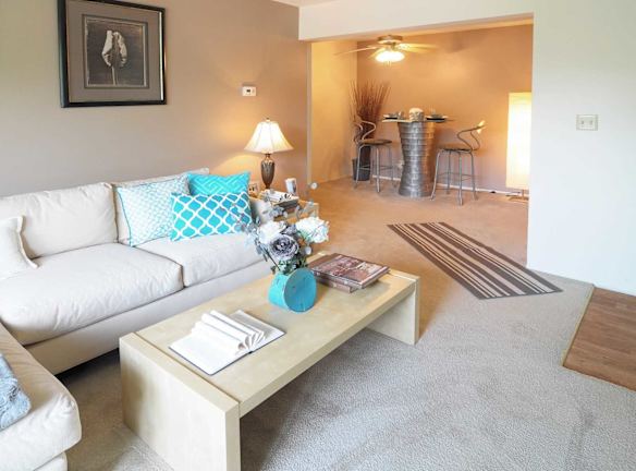 Timber Ridge Apartments Legacy For Rent Oak Creek Wi