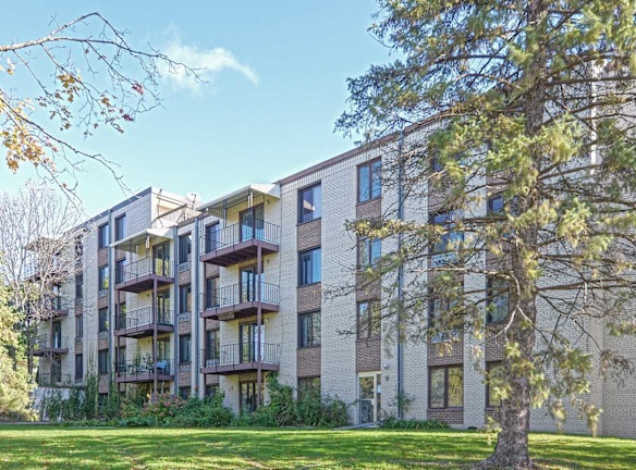 Interlachen Court Apartments For Rent Edina Mn