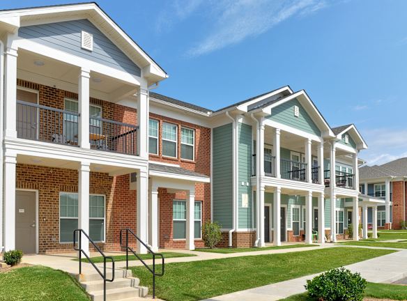 Columbus Square Apartments For Rent - Montgomery, AL ...