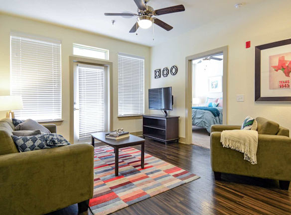 Waco Apartments 6 Month Lease