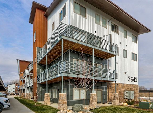 Elevation Apartments For Rent Okemos Mi Rentals Com