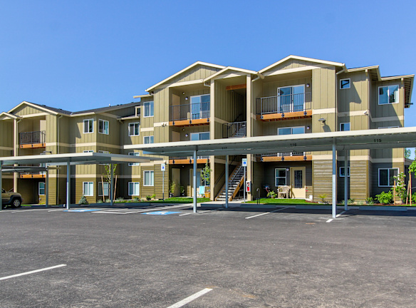 Chehalem Pointe Apartments For Rent - Newberg, OR | Rentals.com