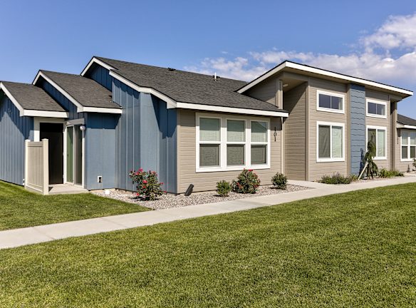 Creekside Townhomes Apartments For Rent - Twin Falls, ID | Rentals.com
