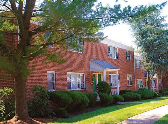 Woodbridge Apartments For Rent - Edison, NJ | Rentals.com