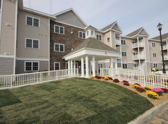 Regency Village Apartments For Rent Merrimac Ma