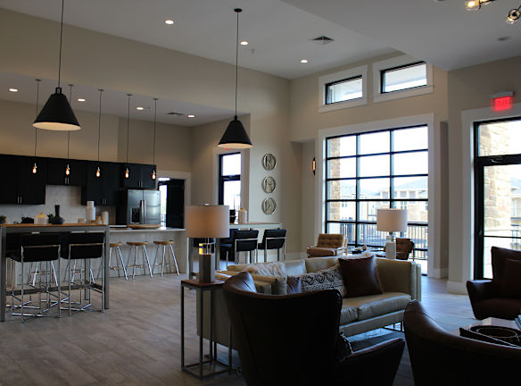 The Adams At Peppers Ferry Apartments Christiansburg Va Apartments For Rent Rentals Com