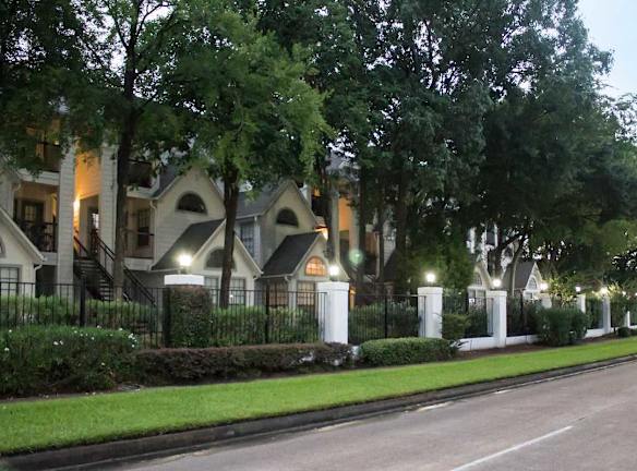 The Grove At White Oak Apartments For Rent Houston Tx