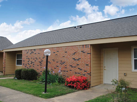 Wesley Graceland Gardens Apartments For Rent Memphis Tn