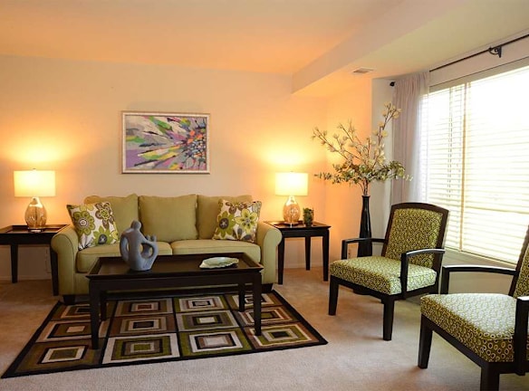 The Greens Apartments For Rent Essex Md Rentals Com