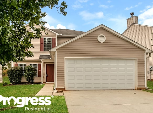 1018 Saint Augustine Parkway Locust Grove Ga 30248 Home